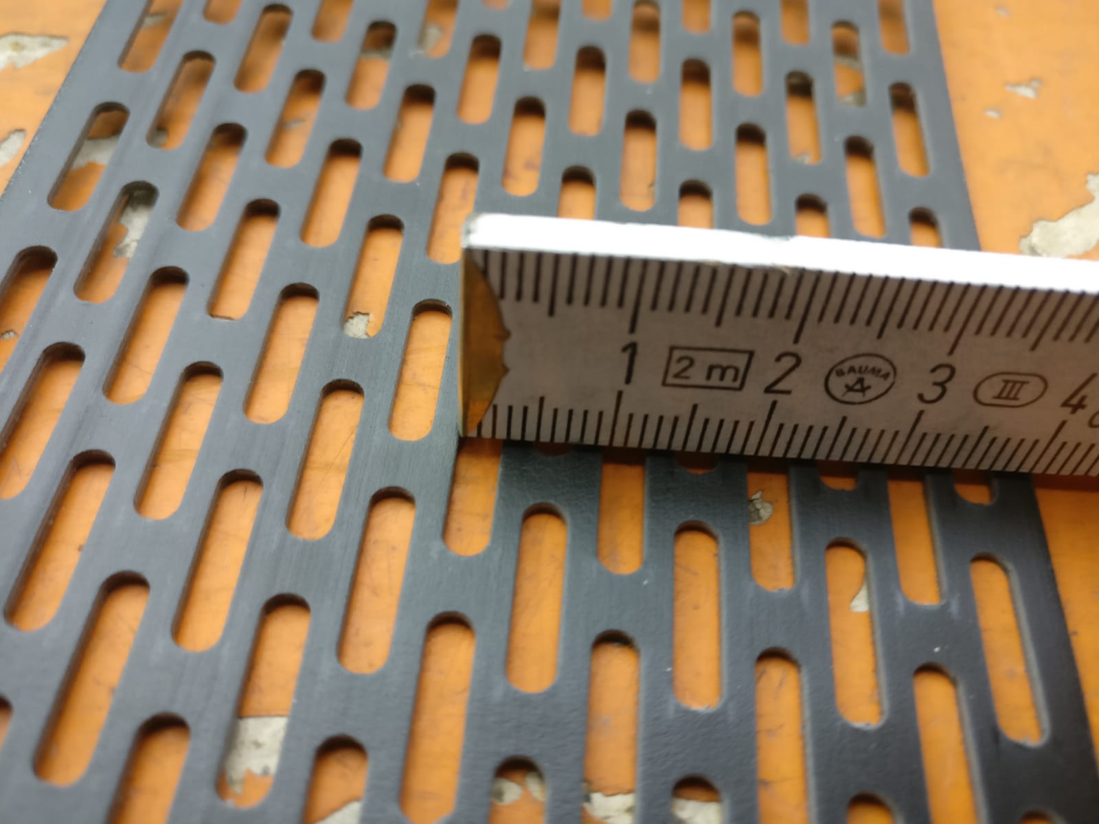Vogelschutzgitter / Lüftungsgitter 80mm